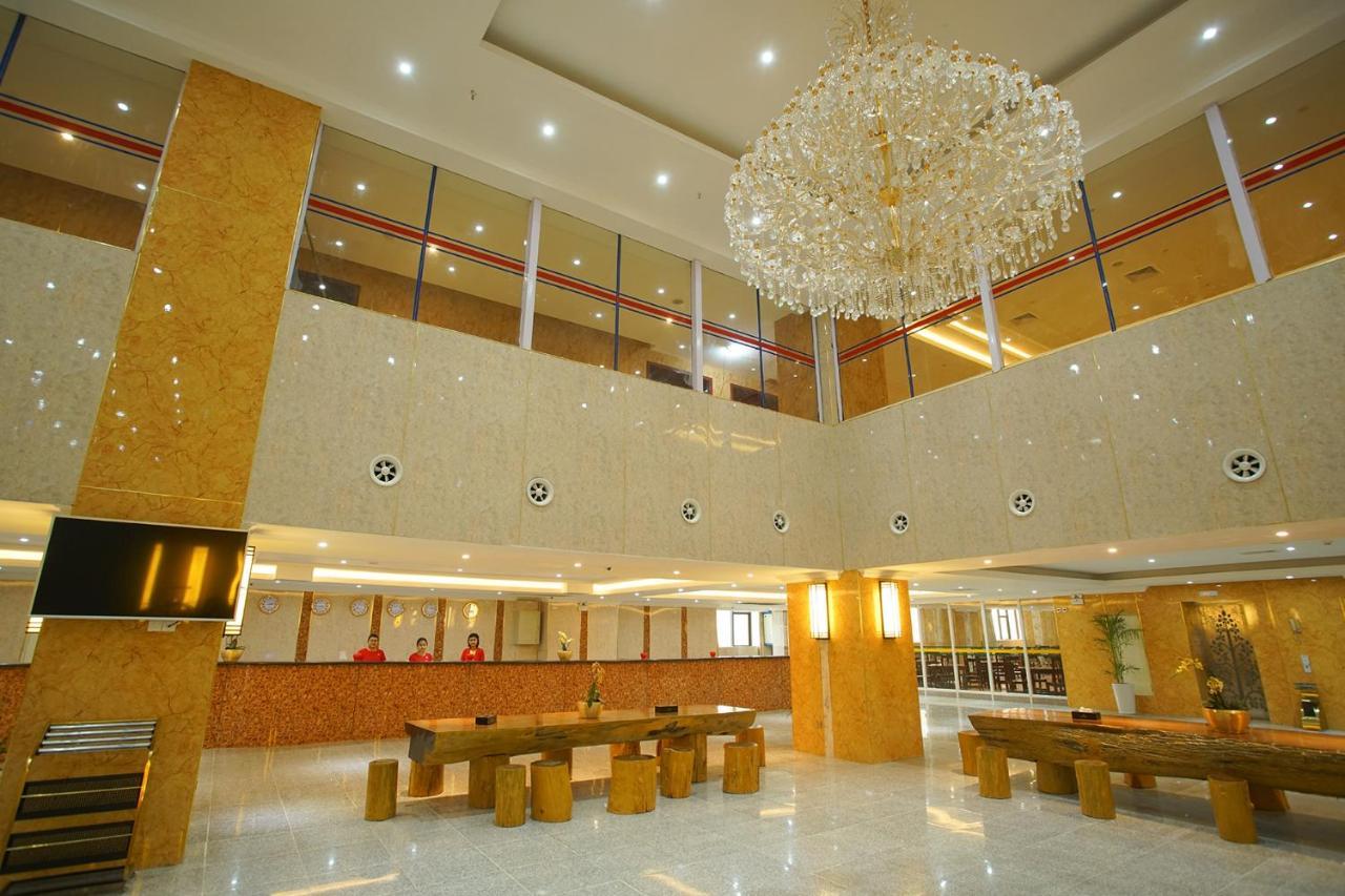 Grand Park Hotel Mandalay Bagian luar foto