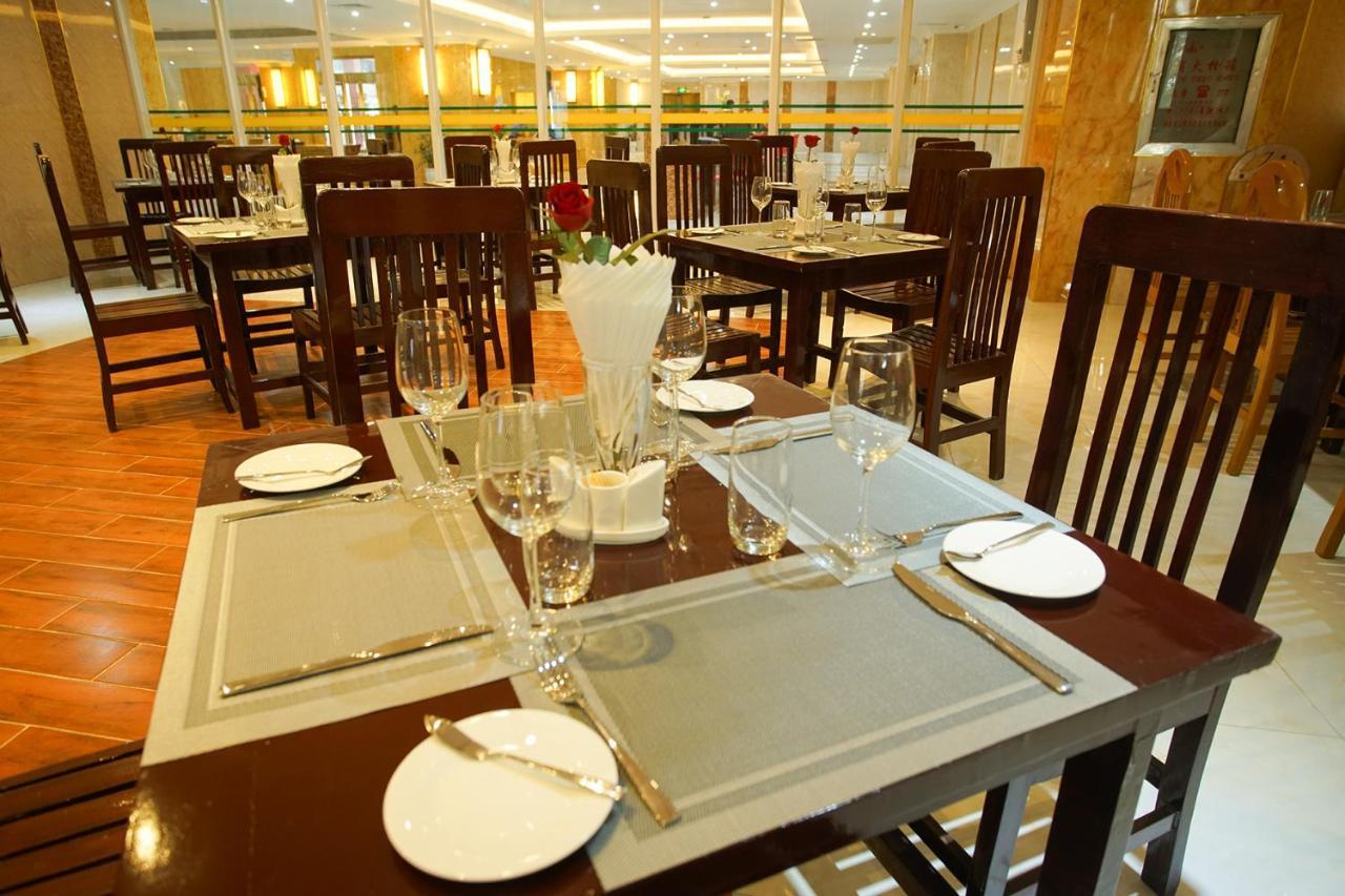 Grand Park Hotel Mandalay Bagian luar foto